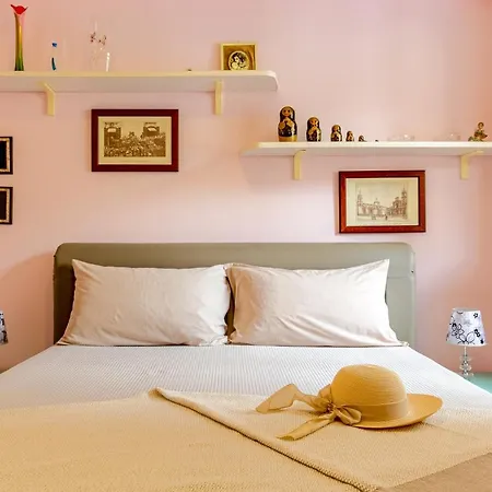 Coraline House דירה *