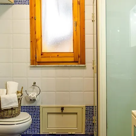 Coraline House דירה *